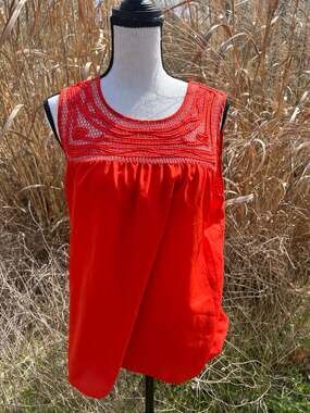 Petticoat Alley Red Sleeveless Crochet Lace Yoke Swing Blouse Top